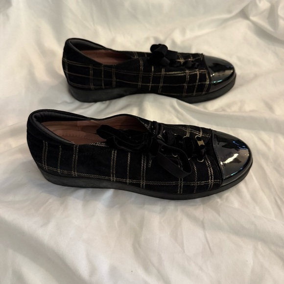 NWOT BeautiFeel Cella LR Flat - Picture 4 of 7